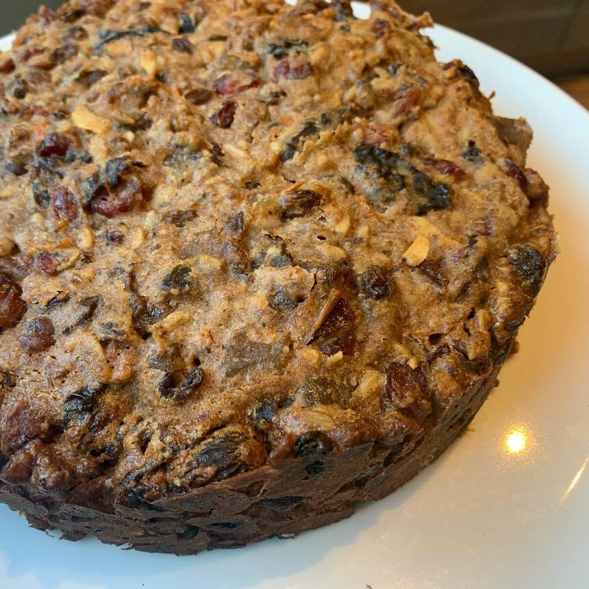 Ok maybe it is a little early for Christmas cake, but it is delicious anyway :p
